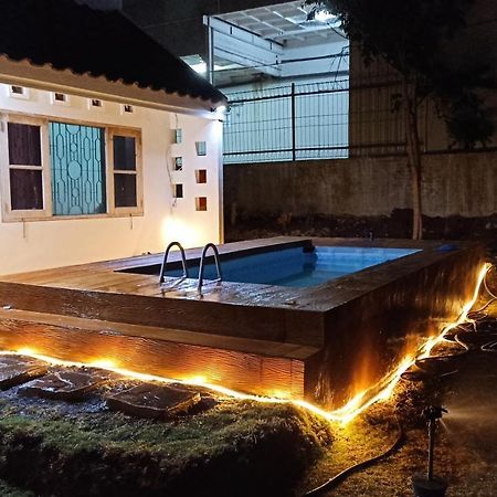 Villa Ohana Batu ภายนอก รูปภาพ