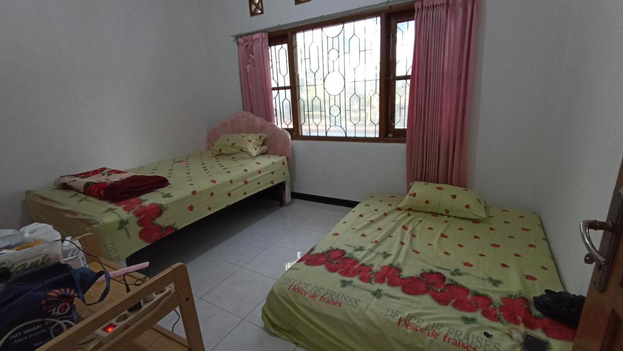 Villa Ohana Batu ภายนอก รูปภาพ