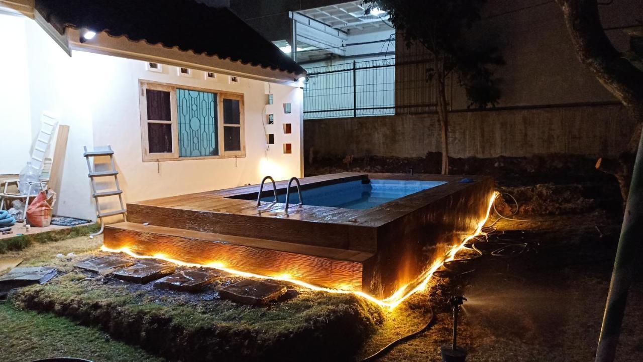 Villa Ohana Batu ภายนอก รูปภาพ